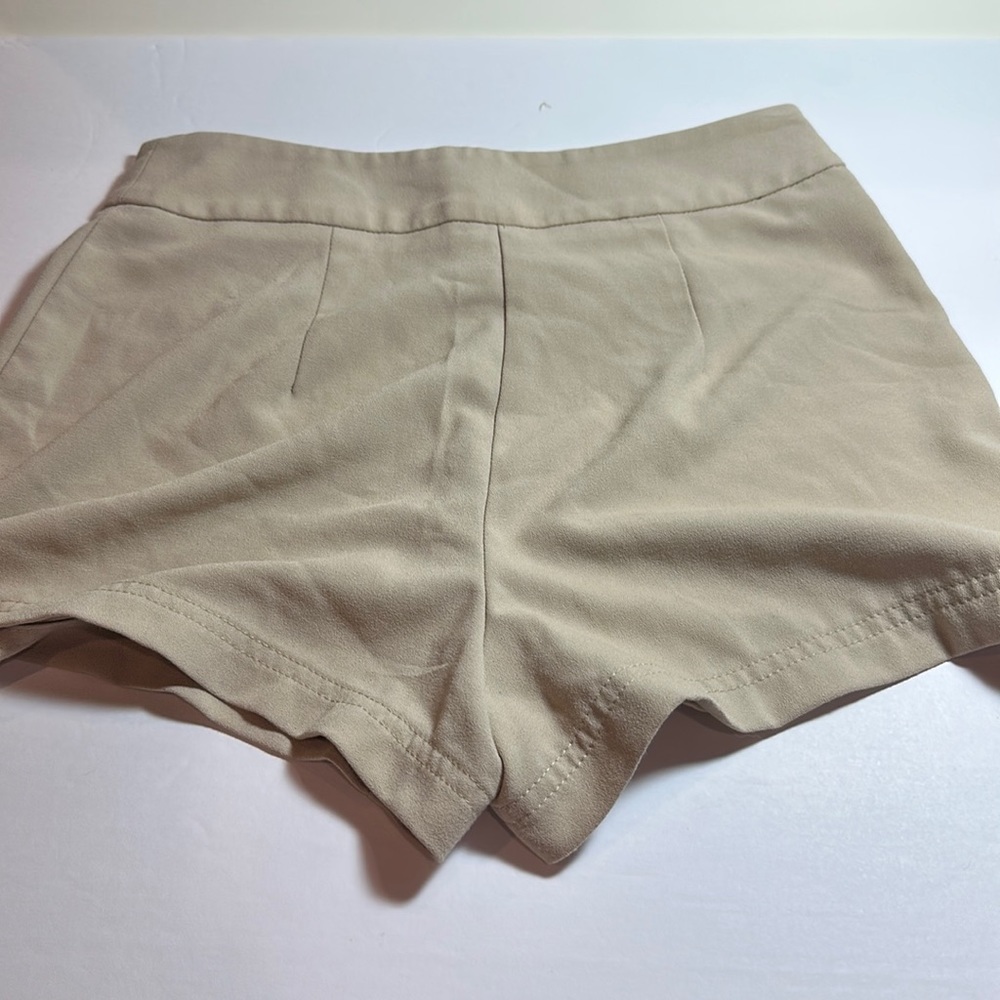 Forever 21 shorts.